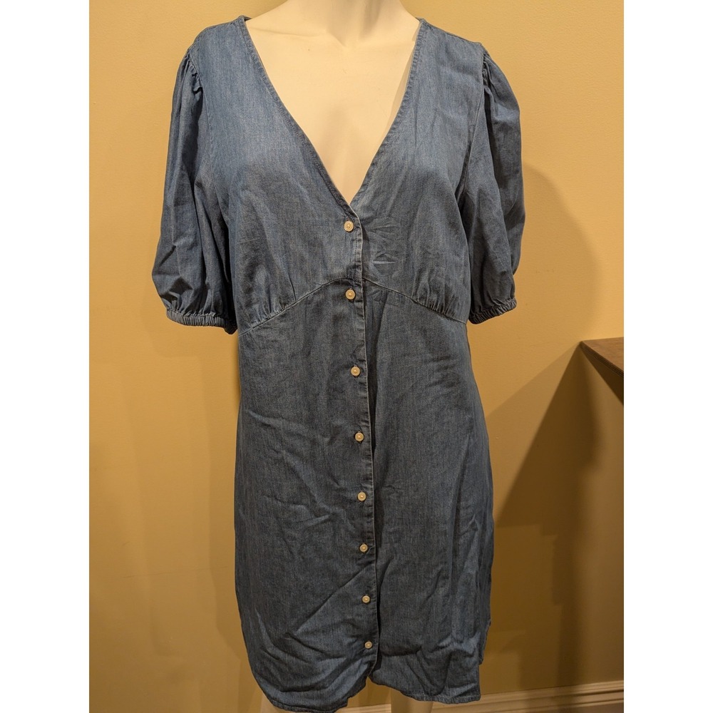 GAP Denim Button-Front Mini Dress in Light Blue